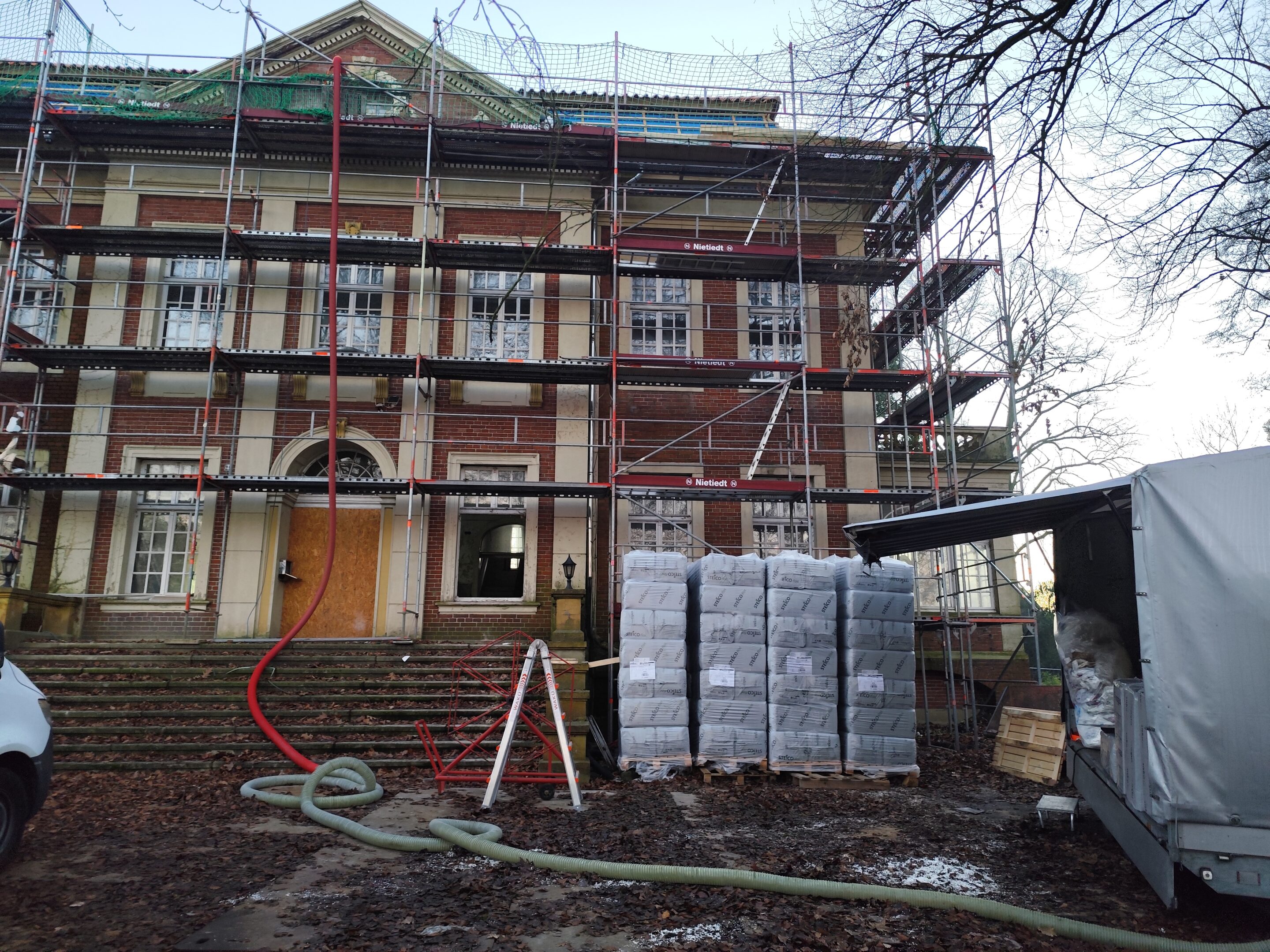 Villa Remy in Schüttorf - Dachdämmung mit Zellulose